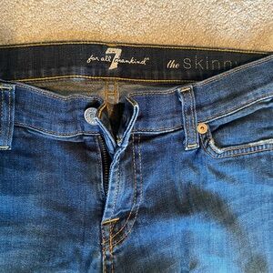7 for all Mankind, size 27, the skinny